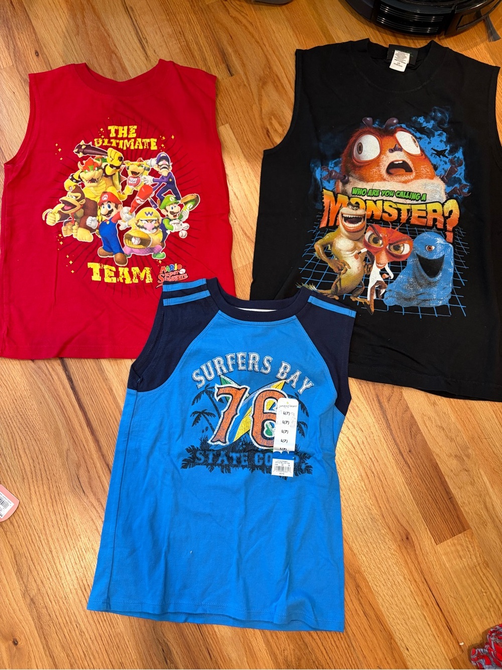 Boys Size 7 Graphic Tank Top Lot Mario Monsters vs Aliens Surfer 3 Pc
